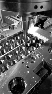 Enjeksiyon Plastik Kalıp Tabanı Çelik Renkli CNC İşleme Hassas Taşlama