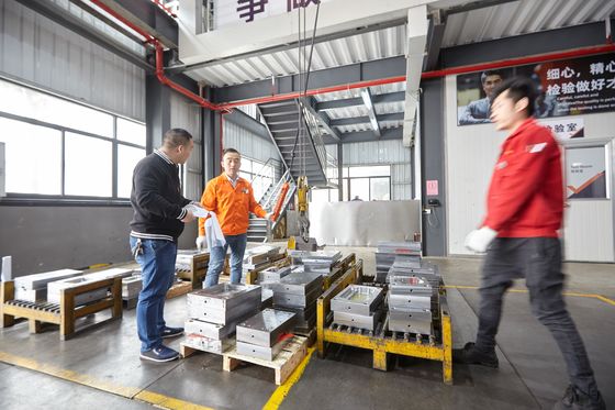 Standart Şekil Plastik Kalıp Parçaları Plaka Kalınlığı Toleransı 0.1mm